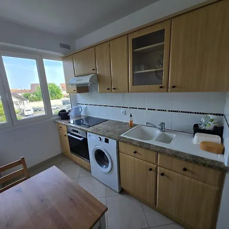 Apartment Le Chennevieres-sur-Marne